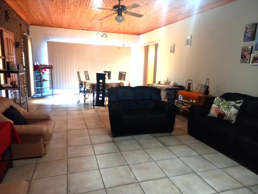 2 Bedroom Property for Sale in Parys Free State